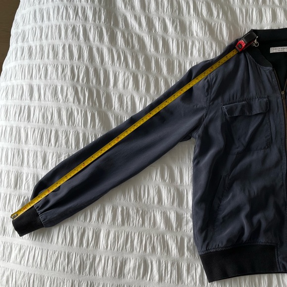 EQUIPMENT FEMME Abbot Silk Bomber Jacket - Picture 10 of 16